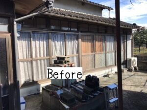 長い縁側の窓に雨戸を取り付けて台風対策 In菊池市 窓 ドアリフォームの専門店 熊本のフクシマ建材窓 ドアリフォームの専門店 熊本のフクシマ建材